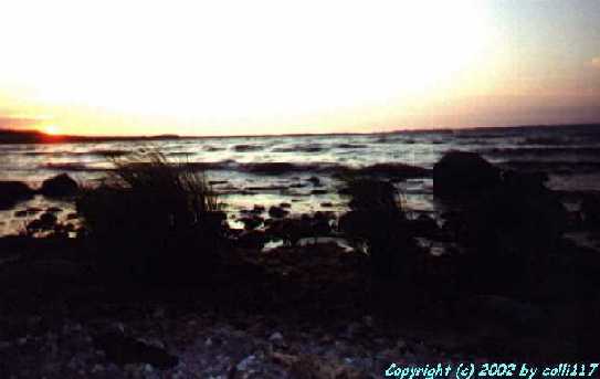 Ein weiteres Bild vom Sonnenuntergang am Strand ... achja .... das Meer .... 